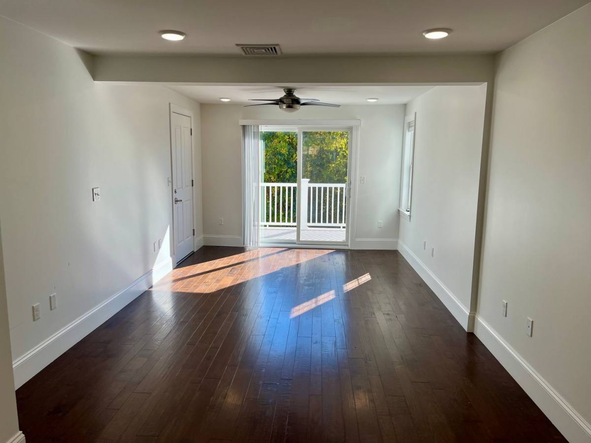 Apartment for rent at 44 Dexter Rd, Foxboro, MA 02035