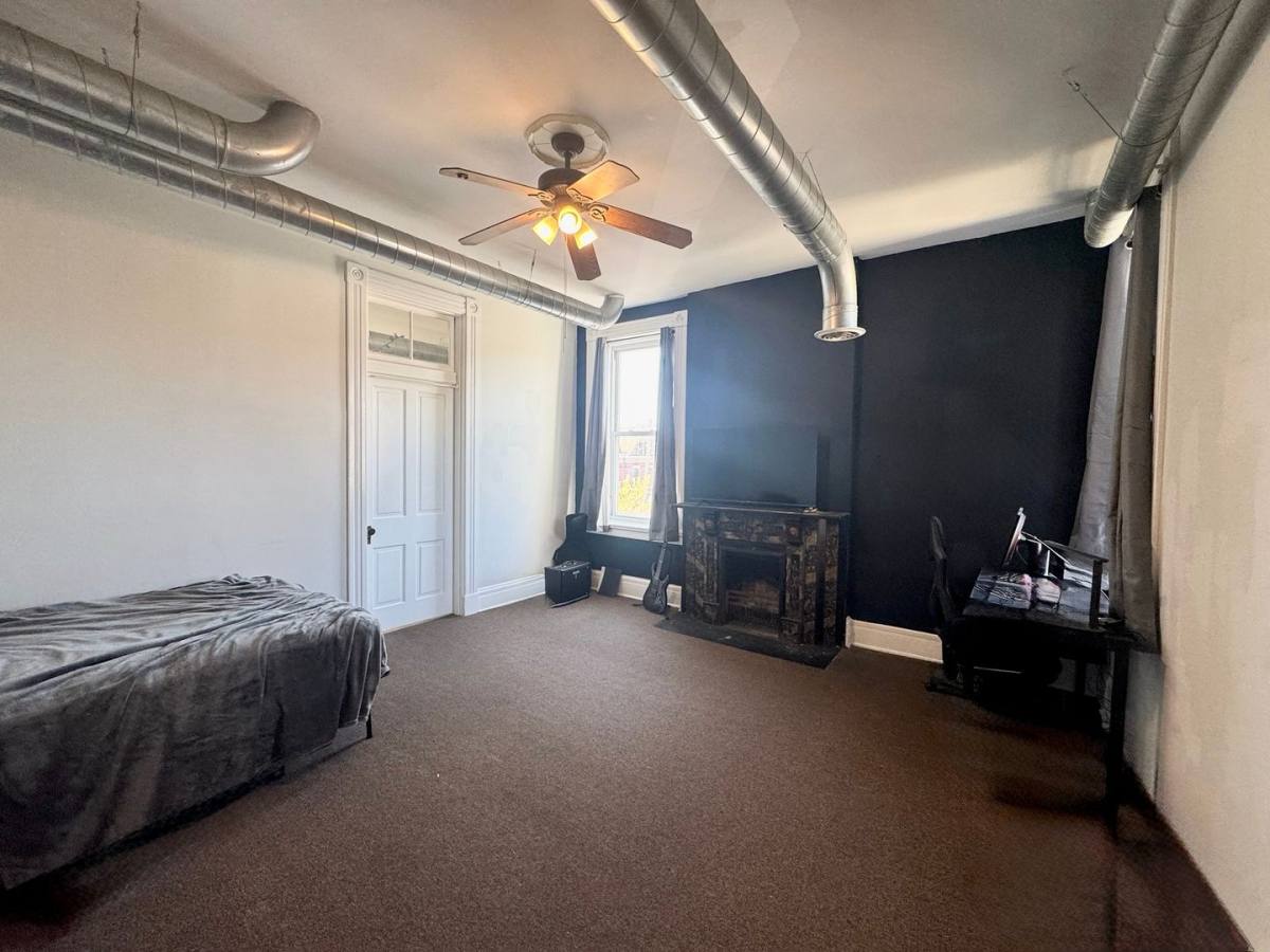 Apartment for rent at 312 Ludlow Ave, Cincinnati, OH 45220