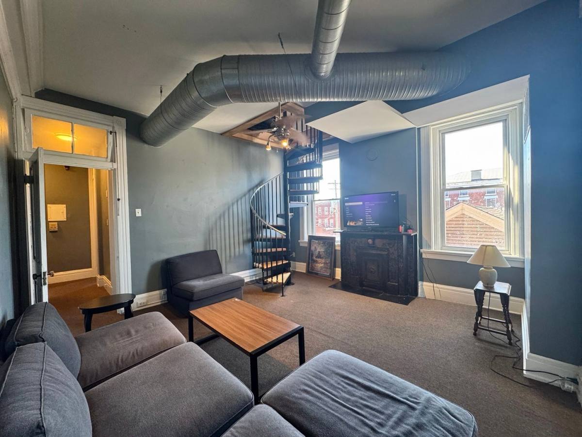 Apartment for rent at 312 Ludlow Ave, Cincinnati, OH 45220