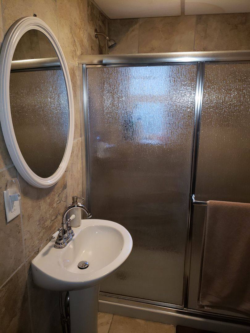 1533 Cecil B Moore Ave, Philadelphia, PA 19121 - Apartment for Rent - Image 5