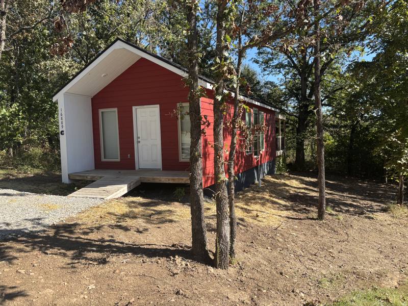 House for rent at 16889 Digby Dr #C, Siloam Springs, AR 72761