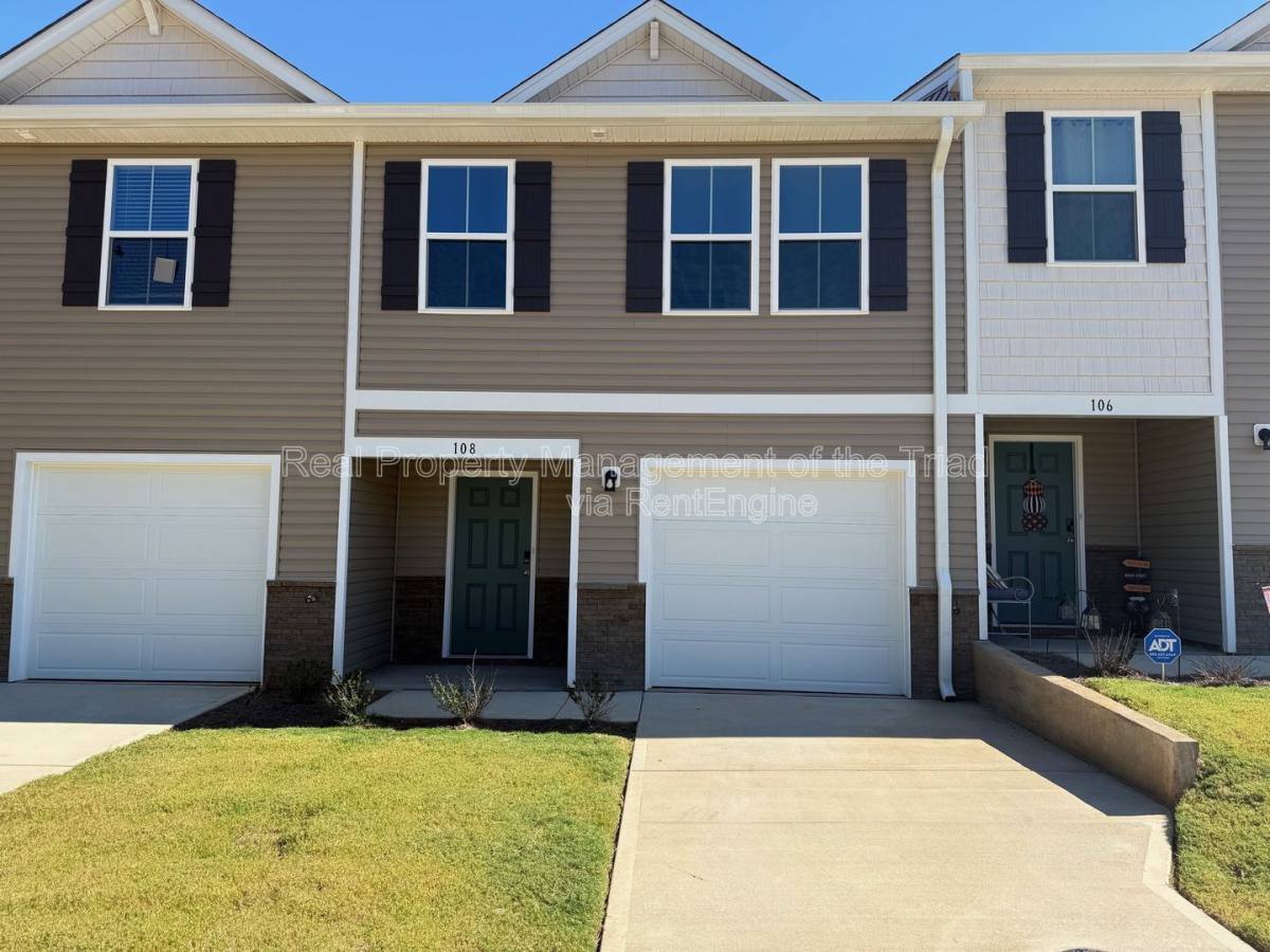 Townhouse for rent at 108 Span, Advance, NC 27006