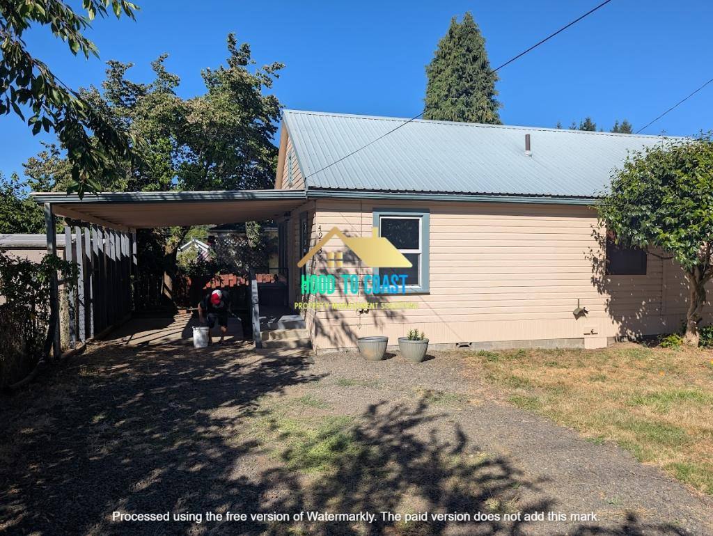 House for rent at 49235 US-30, Clatskanie, OR 97016