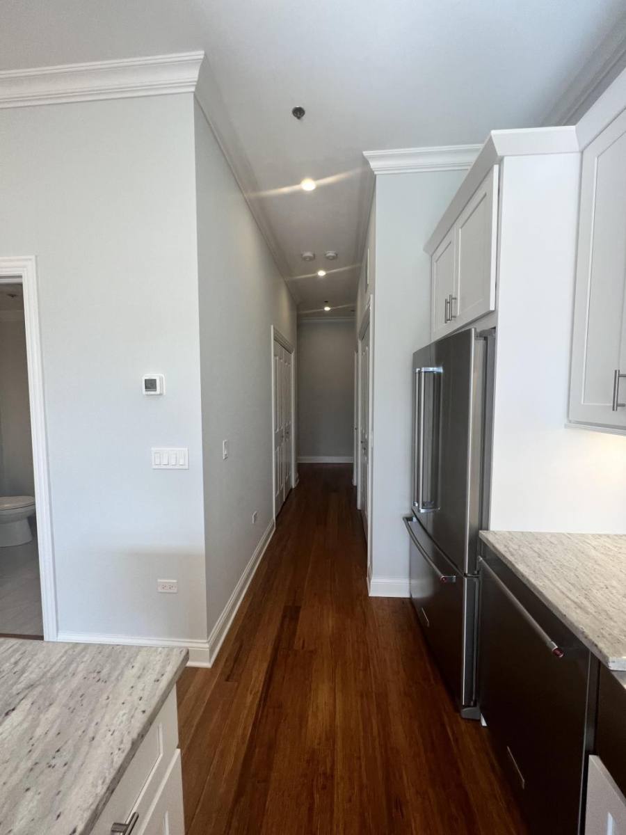 Apartment for rent at 1050 W Monroe St #401, Chicago, IL 60607