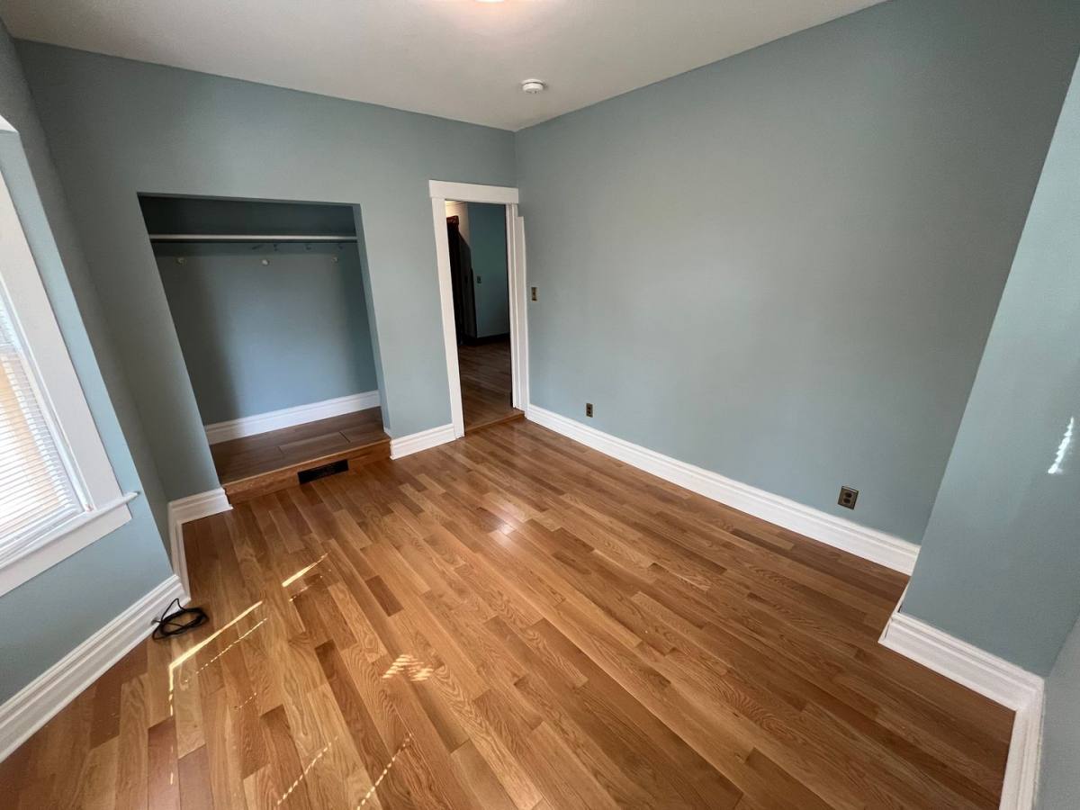 Apartment for rent at 921 W Huron, Ann Arbor, MI 48103