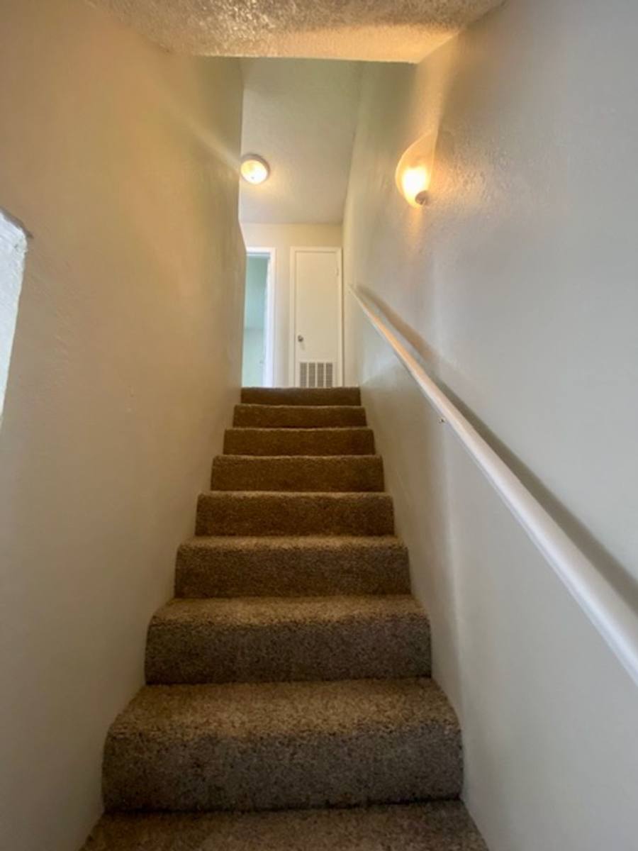 Townhouse for rent at 6100 Macarthur Park Lane, Oklahoma City, OK 73127
