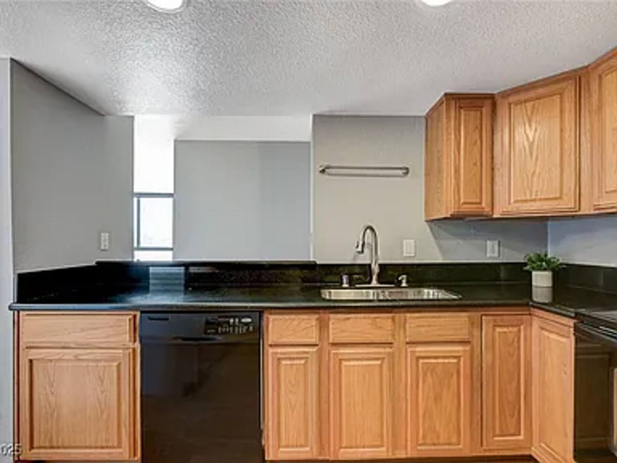 Condo for rent at 3930 University Center Dr, Las Vegas, NV 89119
