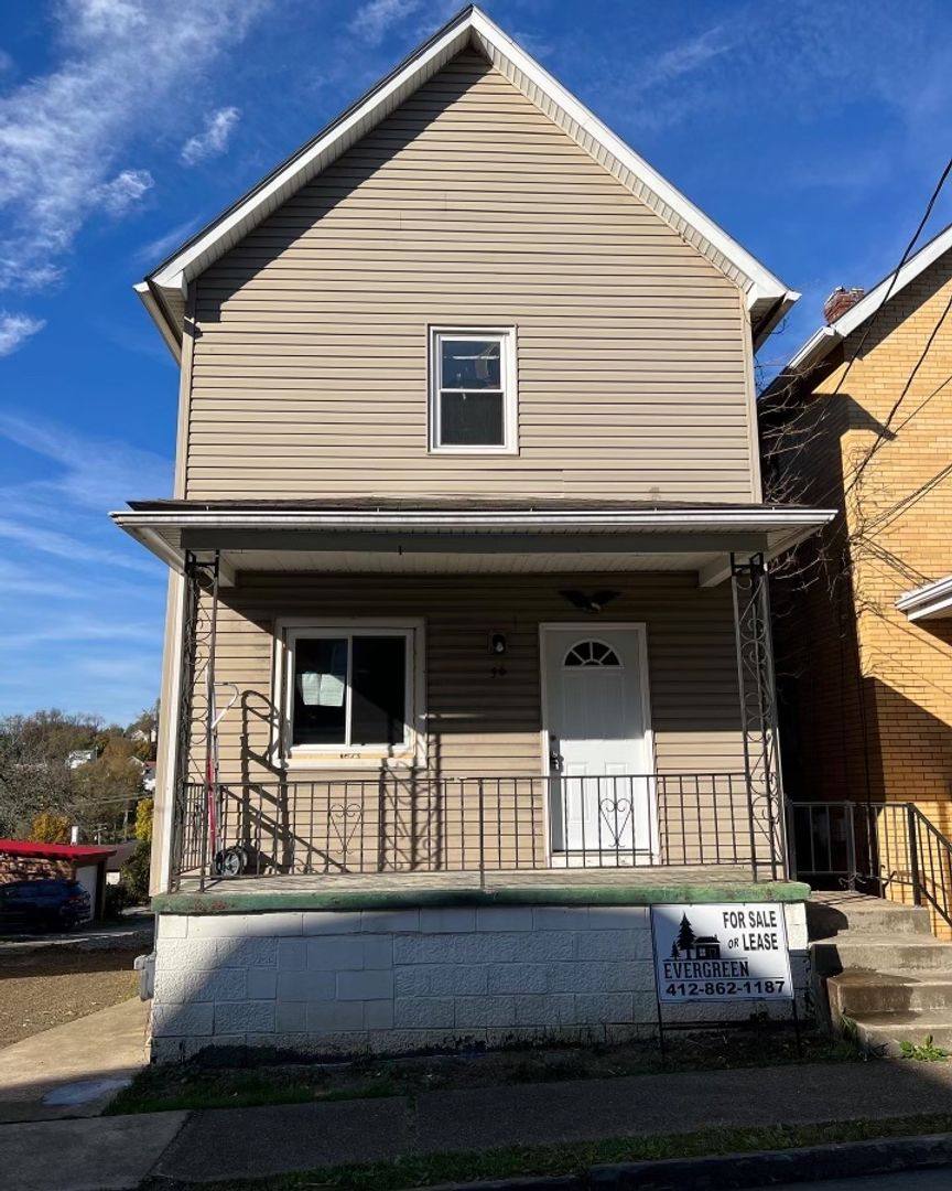 House for rent at 36 Madison Ave, Greensburg, PA 15601