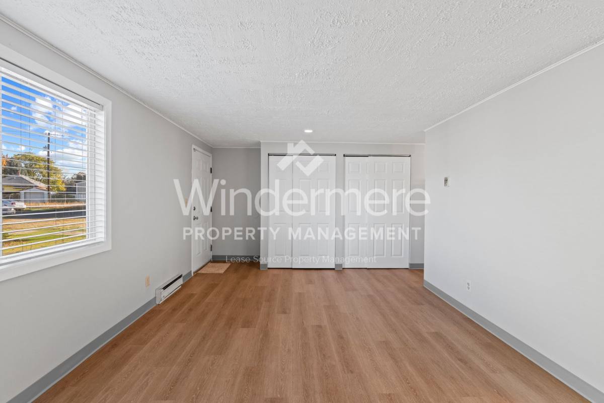 Apartment for rent at 1831 E Marshall, Spokane, WA 99207