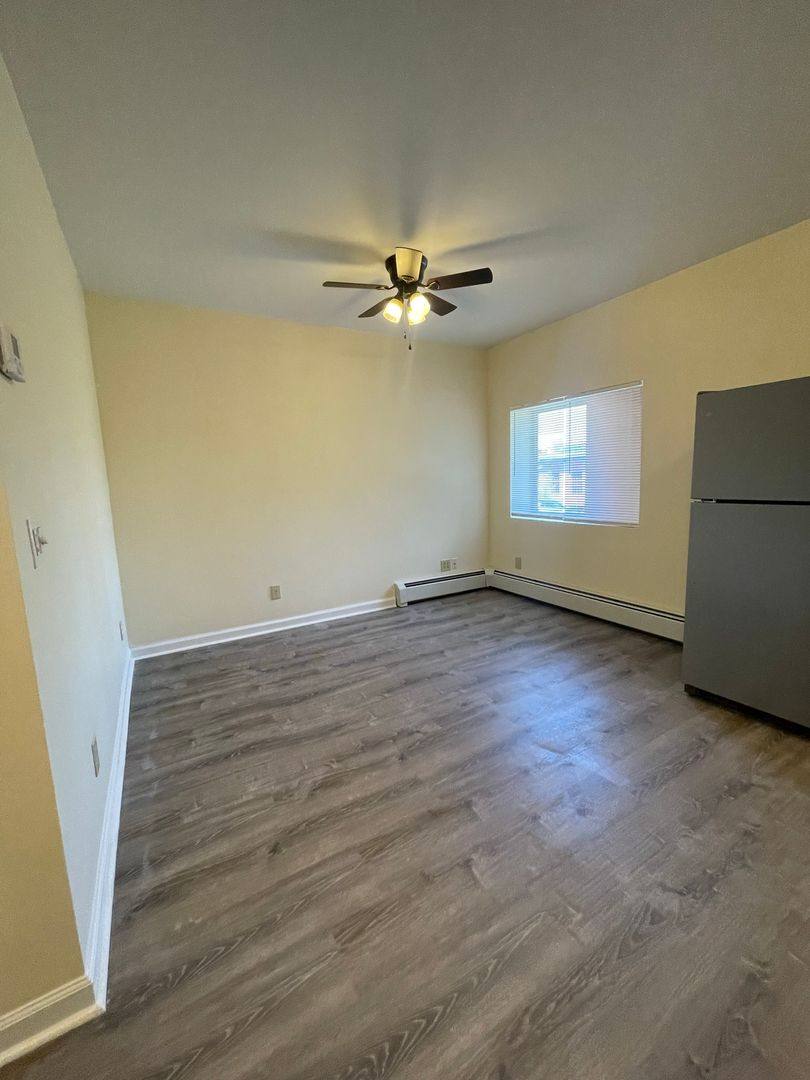 Apartment for rent at 68 Chase St, Burlington, VT 05401