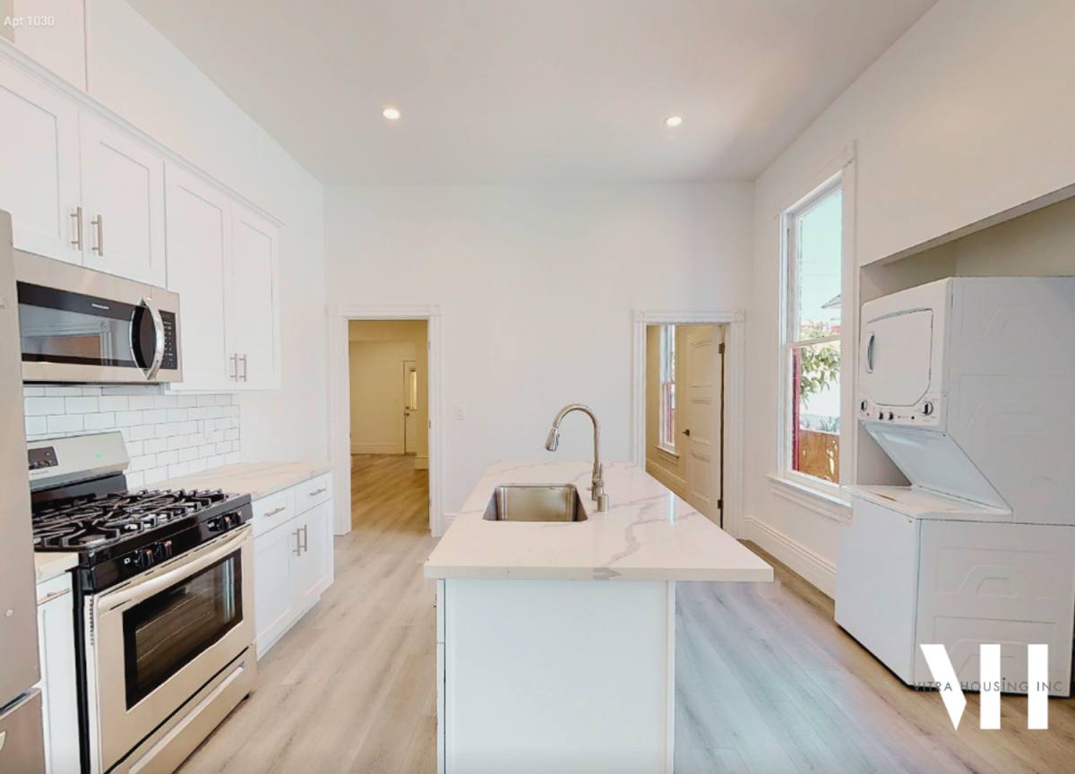 Apartment for rent at 1030 W 23rd St, Los Angeles, CA 90007