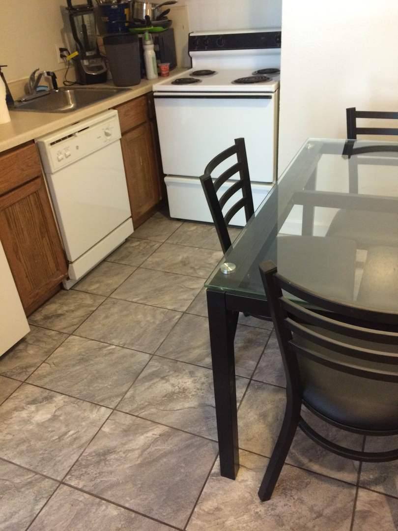 Apartment for rent at 1001 S Forest, Ann Arbor, MI 48104
