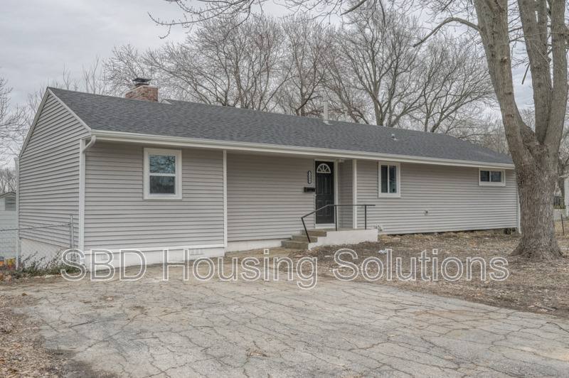 House for rent at 7300 E 86th St, Kansas City, MO 64138