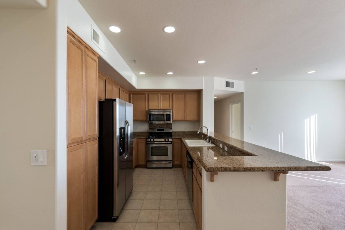 Apartment for rent at 8700 Glenoaks Blvd, Sun Valley, CA 91352