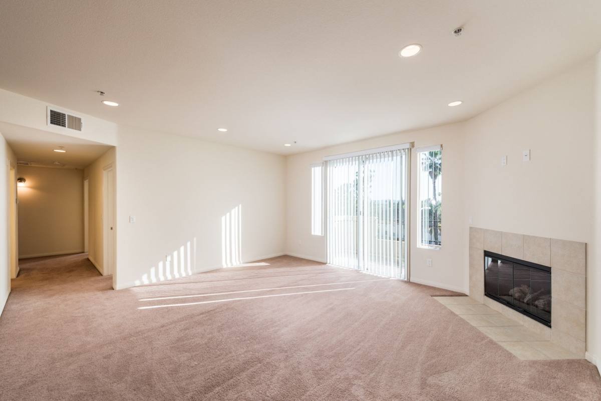 Apartment for rent at 8700 Glenoaks Blvd, Sun Valley, CA 91352