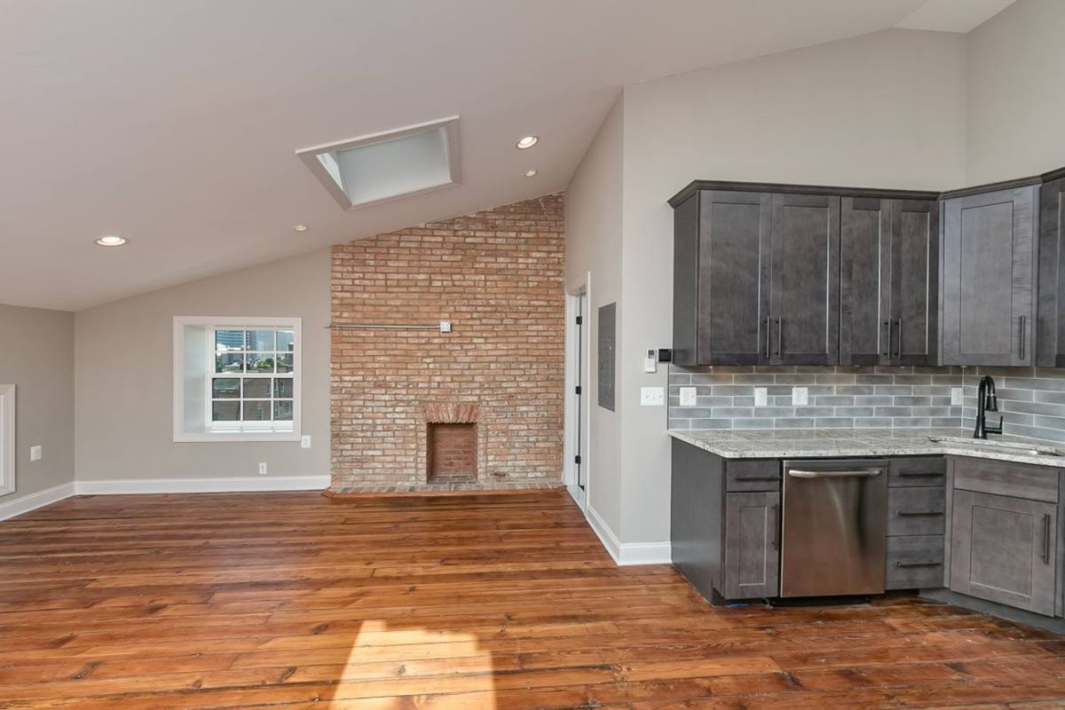 Apartment for rent at 814 Cathedral St, Baltimore, MD 21201