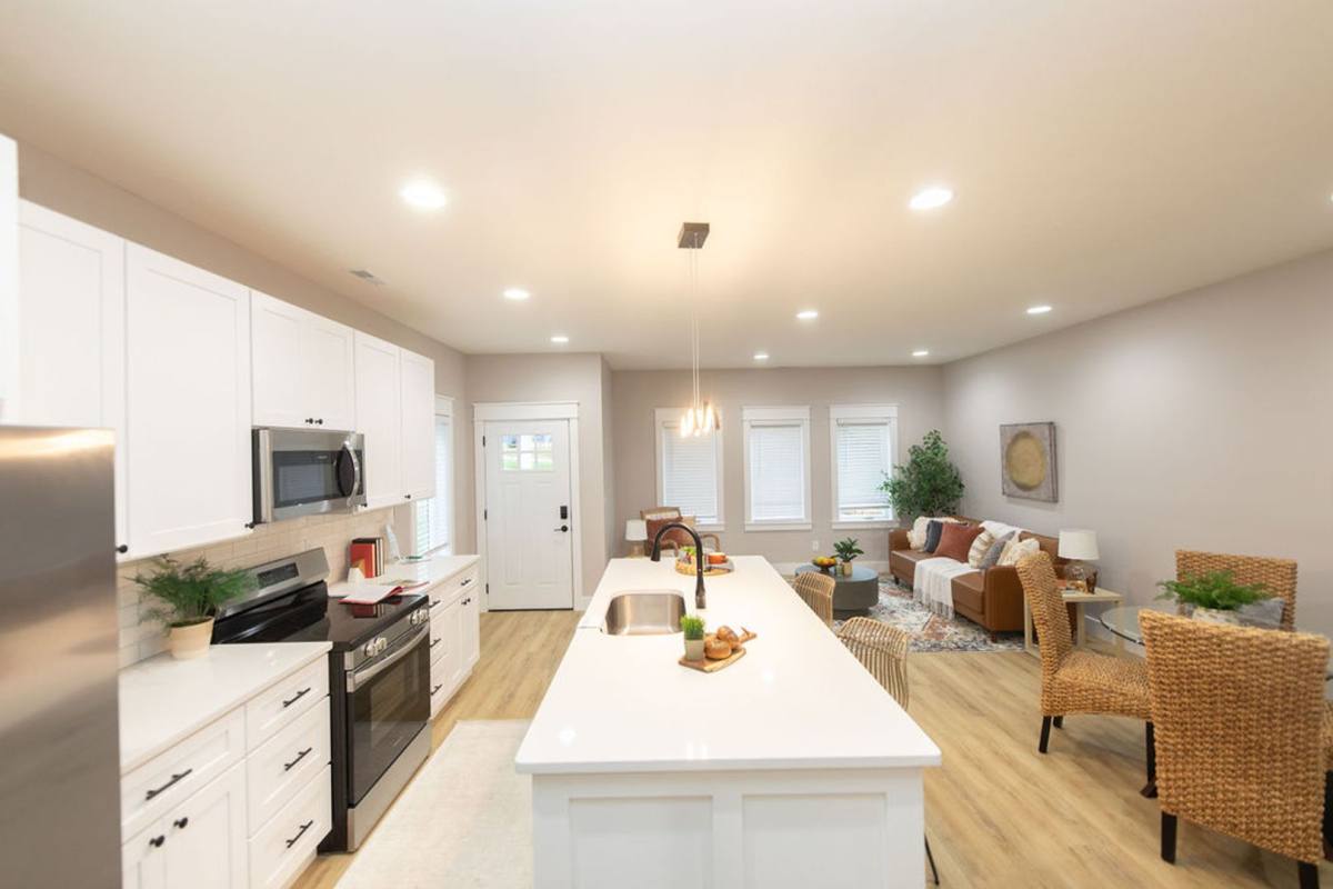Townhouse for rent at 111 S Jefferson, Bloomington, IN 47408