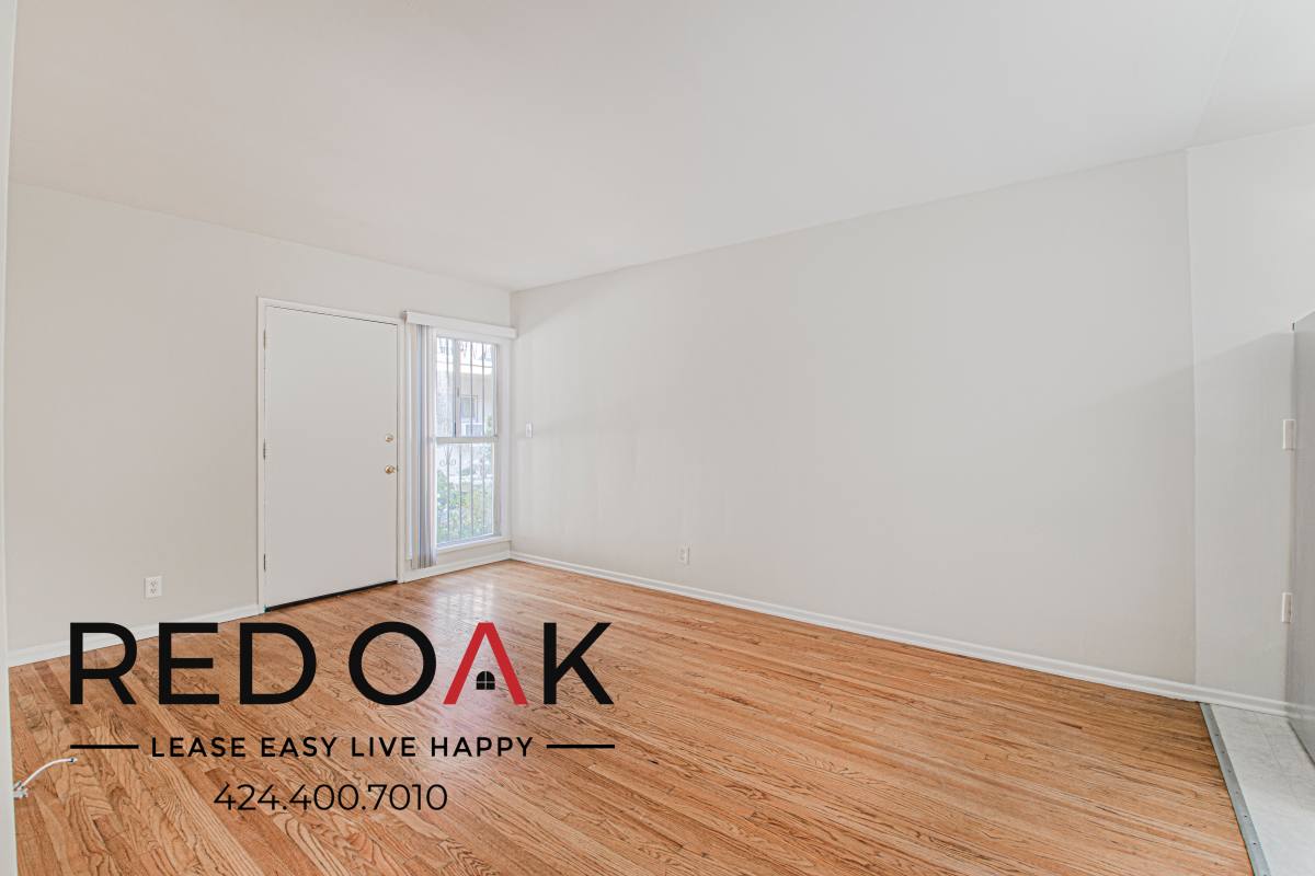 Condo for rent at 6655 Franklin Ave #4, Los Angeles, CA 90028