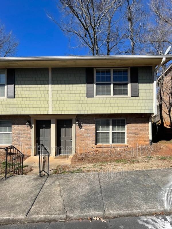 Townhouse for rent at 30 Villa Court SE, Smyrna, GA 30080