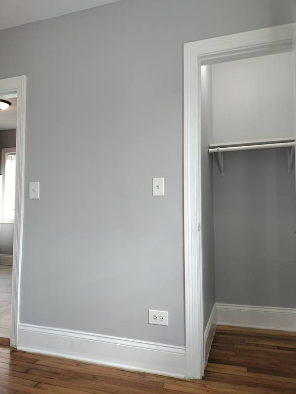 Apartment for rent at 7408 S Eberhart Ave #1R, Chicago, IL 60619