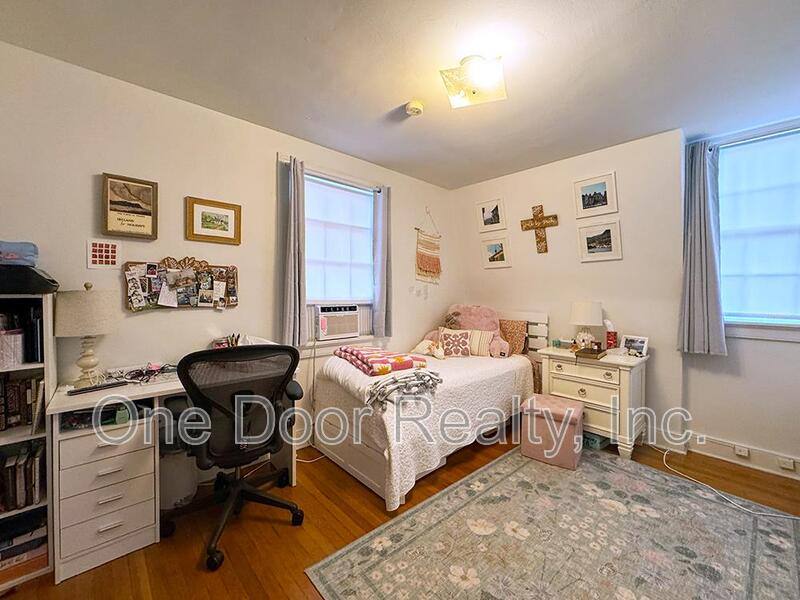 Apartment for rent at 710 A Wythe Lane, Williamsburg, VA 23185