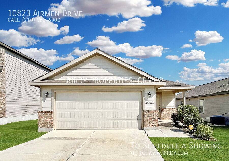 House for rent at 10823 Airmen Dr, Converse, TX 78109
