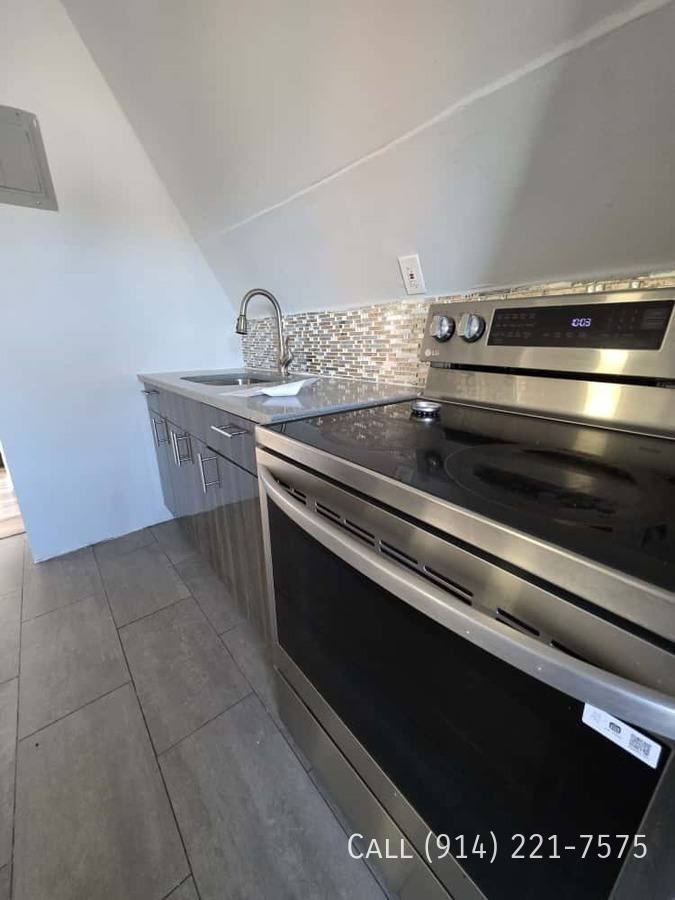 Apartment for rent at 157 Buena Vista Ave, Yonkers, NY 10701