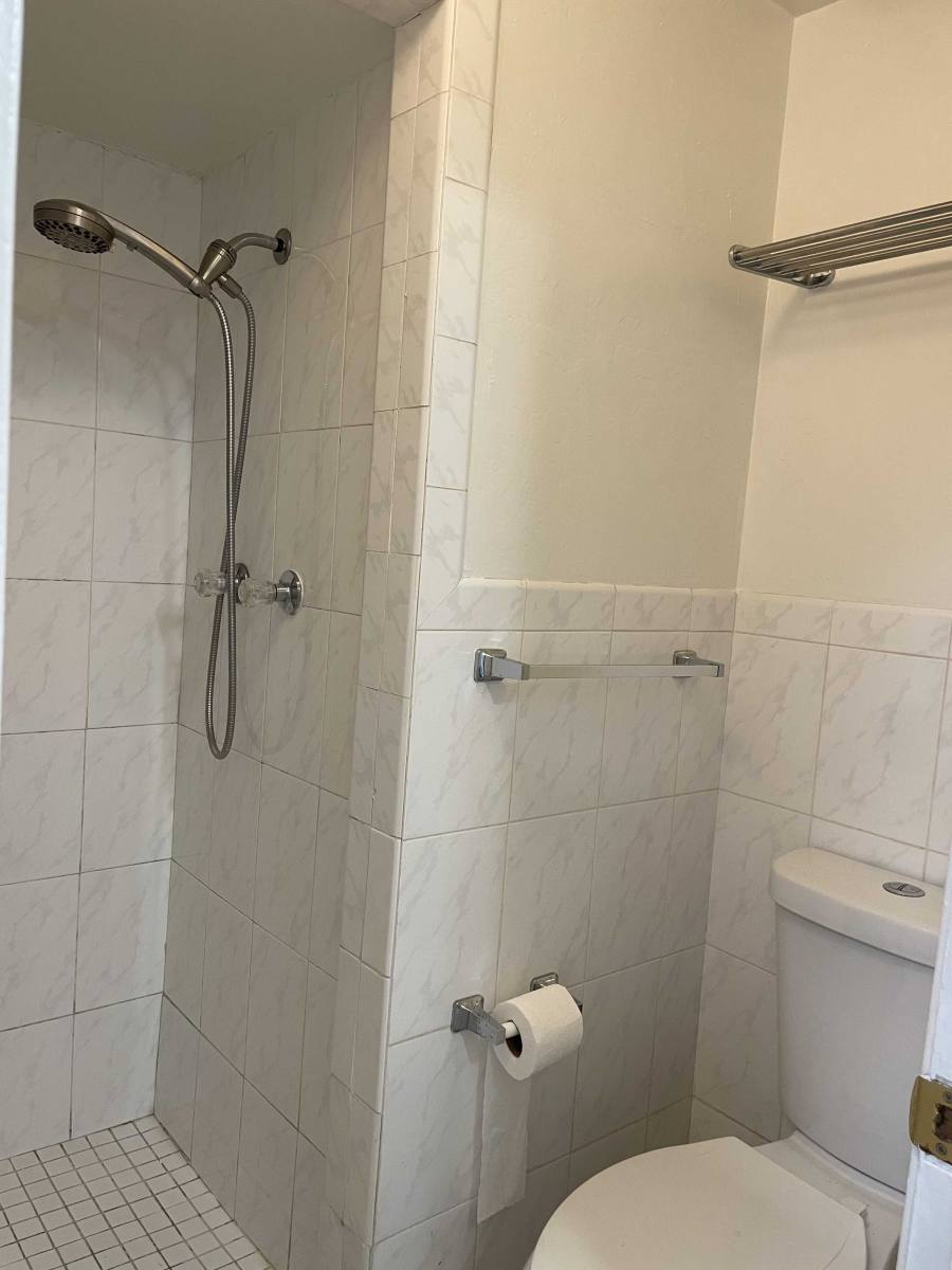 Apartment for rent at 1729 Pine St #1, San Francisco, CA 94109