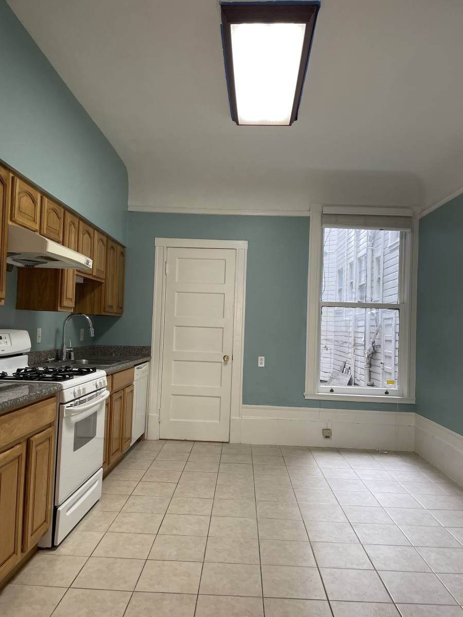 Apartment for rent at 1729 Pine St #1, San Francisco, CA 94109