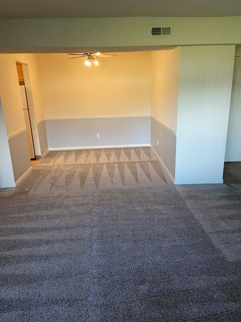 Apartment for rent at 5806 S 141st Plaza, Omaha, NE 68137