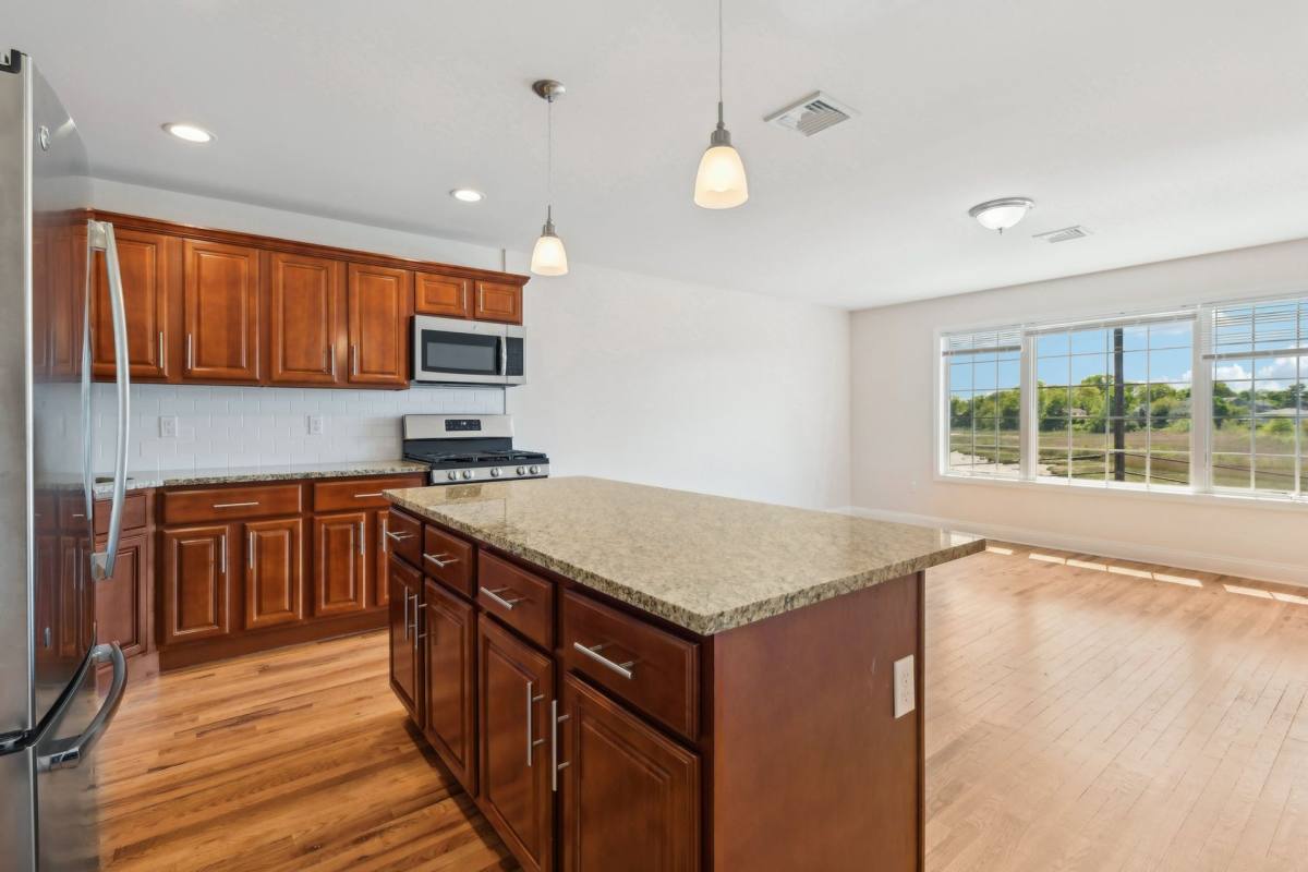 Apartment for rent at 45 Beers St, Keyport, NJ 07735