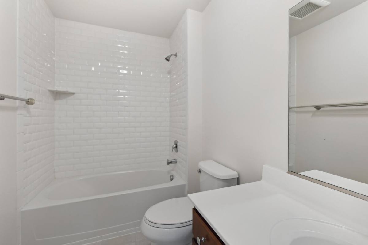 Apartment for rent at 45 Beers St, Keyport, NJ 07735