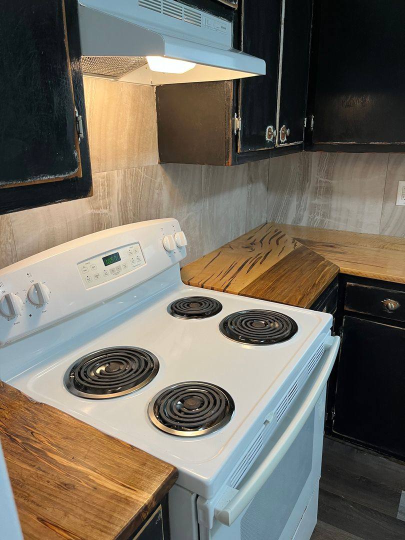 Apartment for rent at 312-314 Spruce St, Lexington, NC 27292