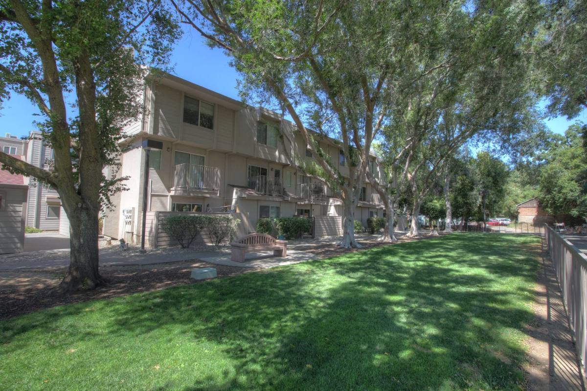 Apartment for rent at 2950 Portage Bay W, Davis, CA 95616