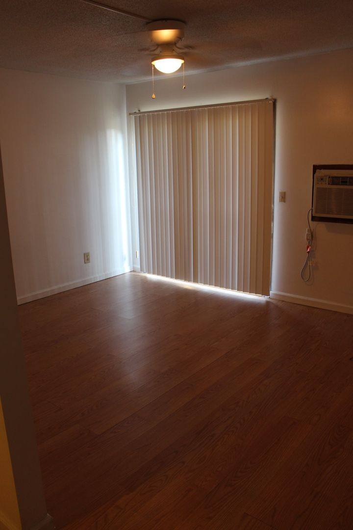 Apartment for rent at 123 College Heights Blvd, Clemson, SC 29631
