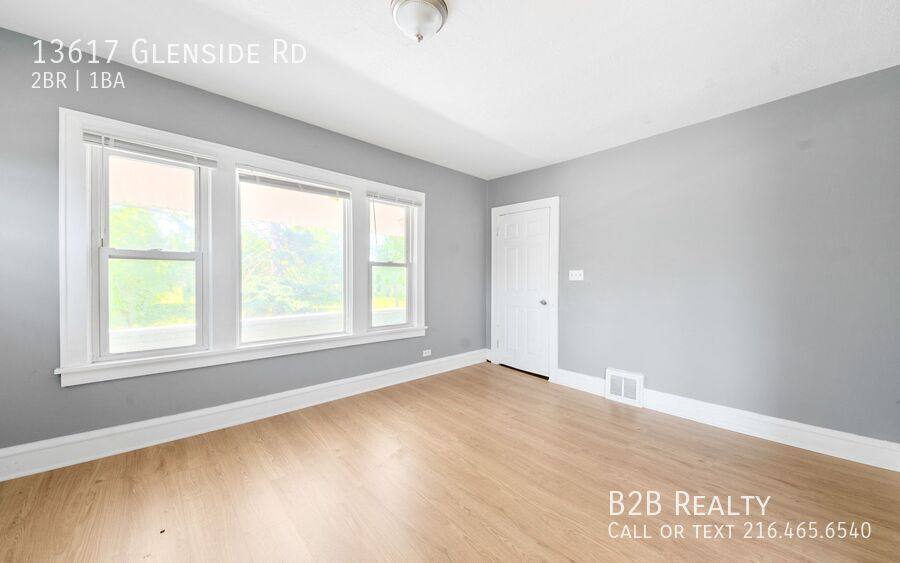 Apartment for rent at 13617 Glenside Rd, Cleveland, OH 44110
