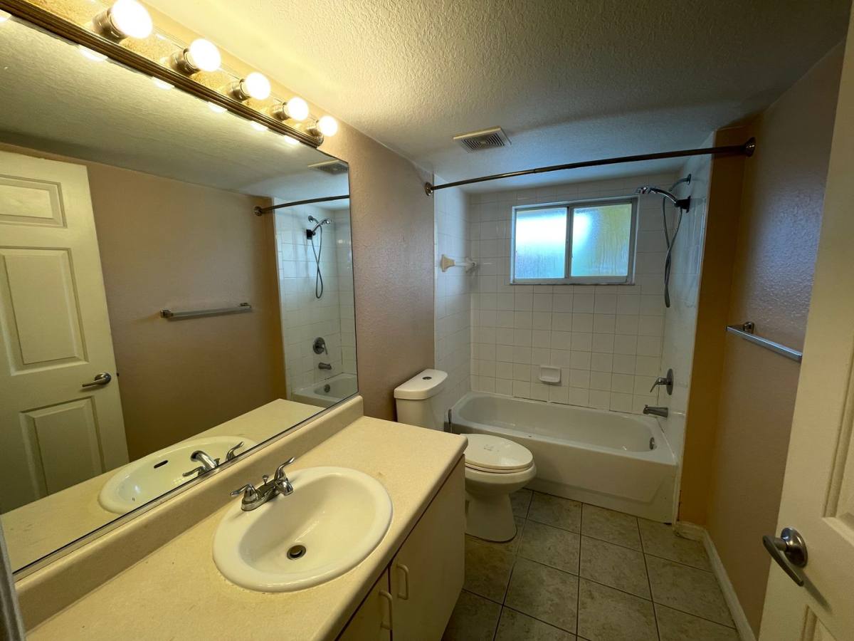 Condo for rent at 8274 Key Royal Circle, Naples, FL 34119