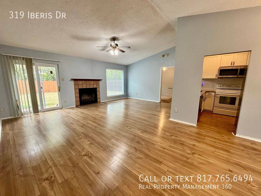House for rent at 319 Iberis Dr, Arlington, TX 76018