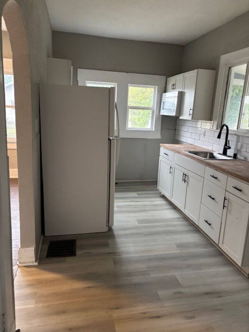 House for rent at 608 N Lasalle St, Indianapolis, IN 46201