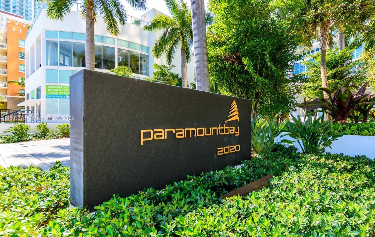 Apartment for rent at 2020 N Bayshore Dr #2005, Miami, FL 33137