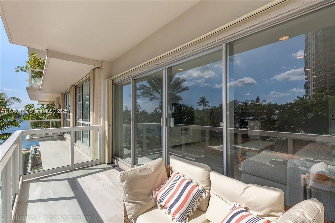 Condo for rent at 2451 Brickell Bay Dr #3E, Miami, FL 33133
