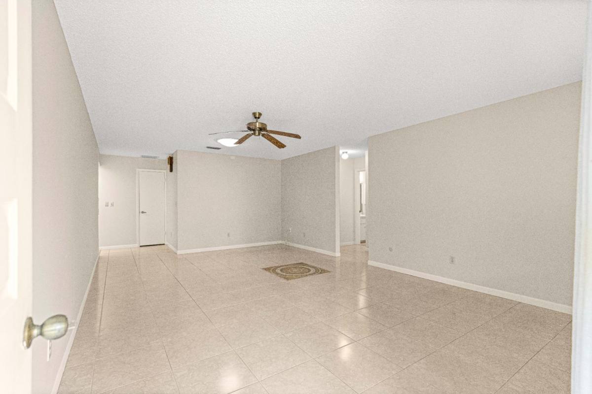Apartment for rent at 8665 SW 94th St #C, Ocala, FL 34481