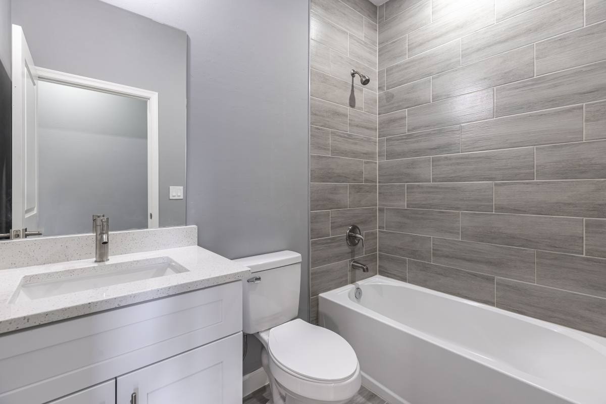 Townhouse for rent at 4708 26th St SW, Lehigh Acres, FL 33973