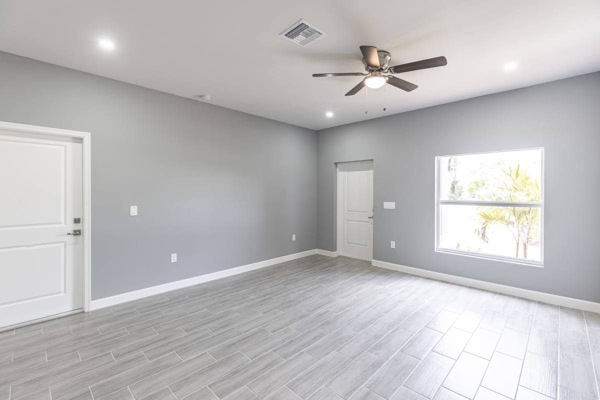 Townhouse for rent at 4708 26th St SW, Lehigh Acres, FL 33973