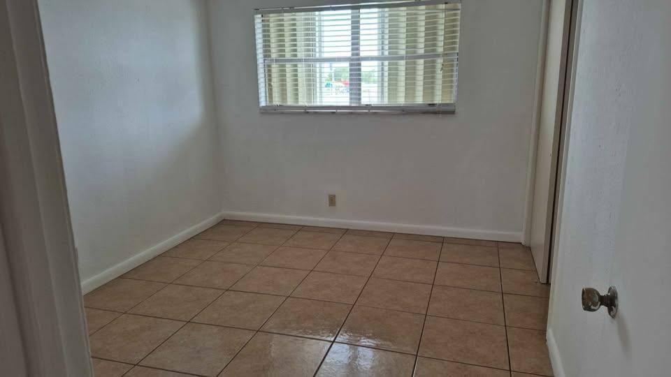 Apartment for rent at 2130 Ave S #205, West Palm Beach, FL 33404