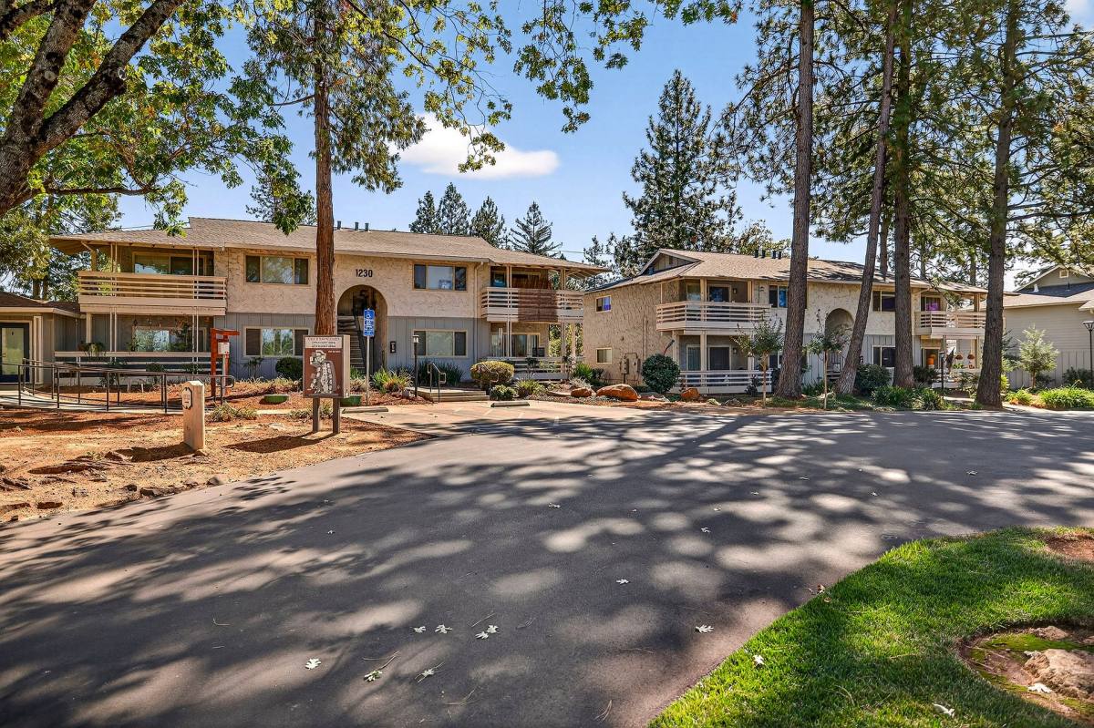 Apartment for rent at 1220-1230 Elliott Rd, Paradise, CA 95969