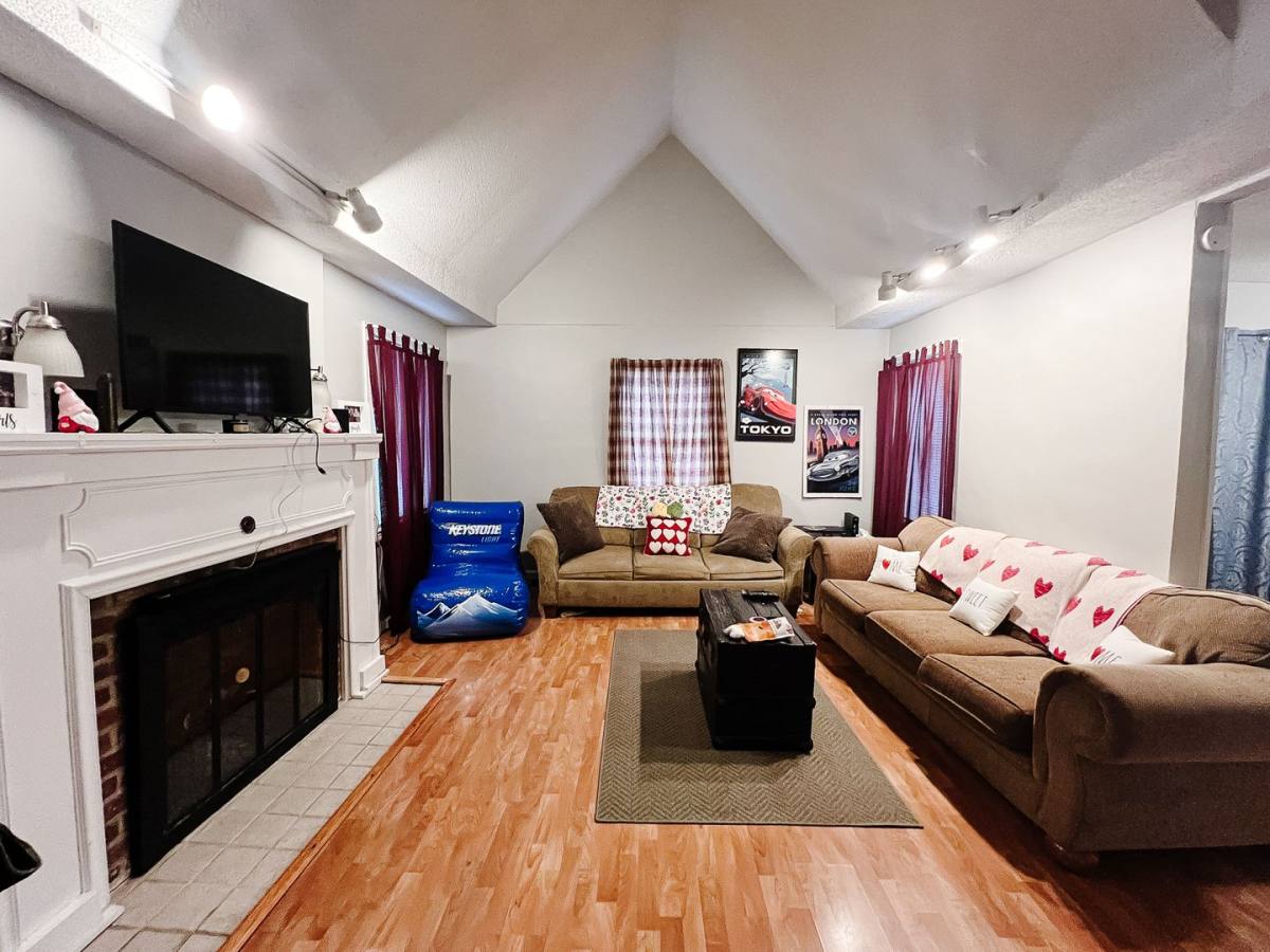 House for rent at 1709 N Ball Ave, Muncie, IN 47304