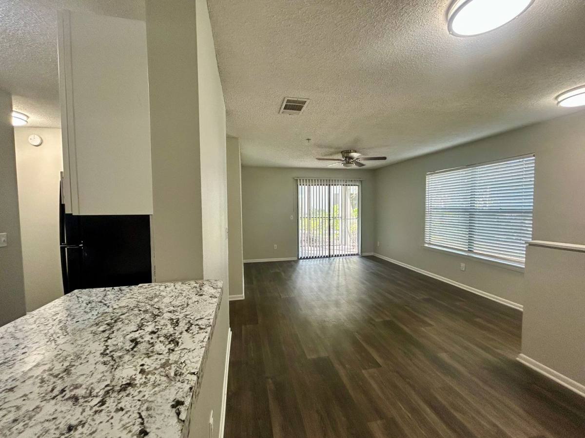Apartment for rent at 5800 Auvers Blvd, Orlando, FL 32807