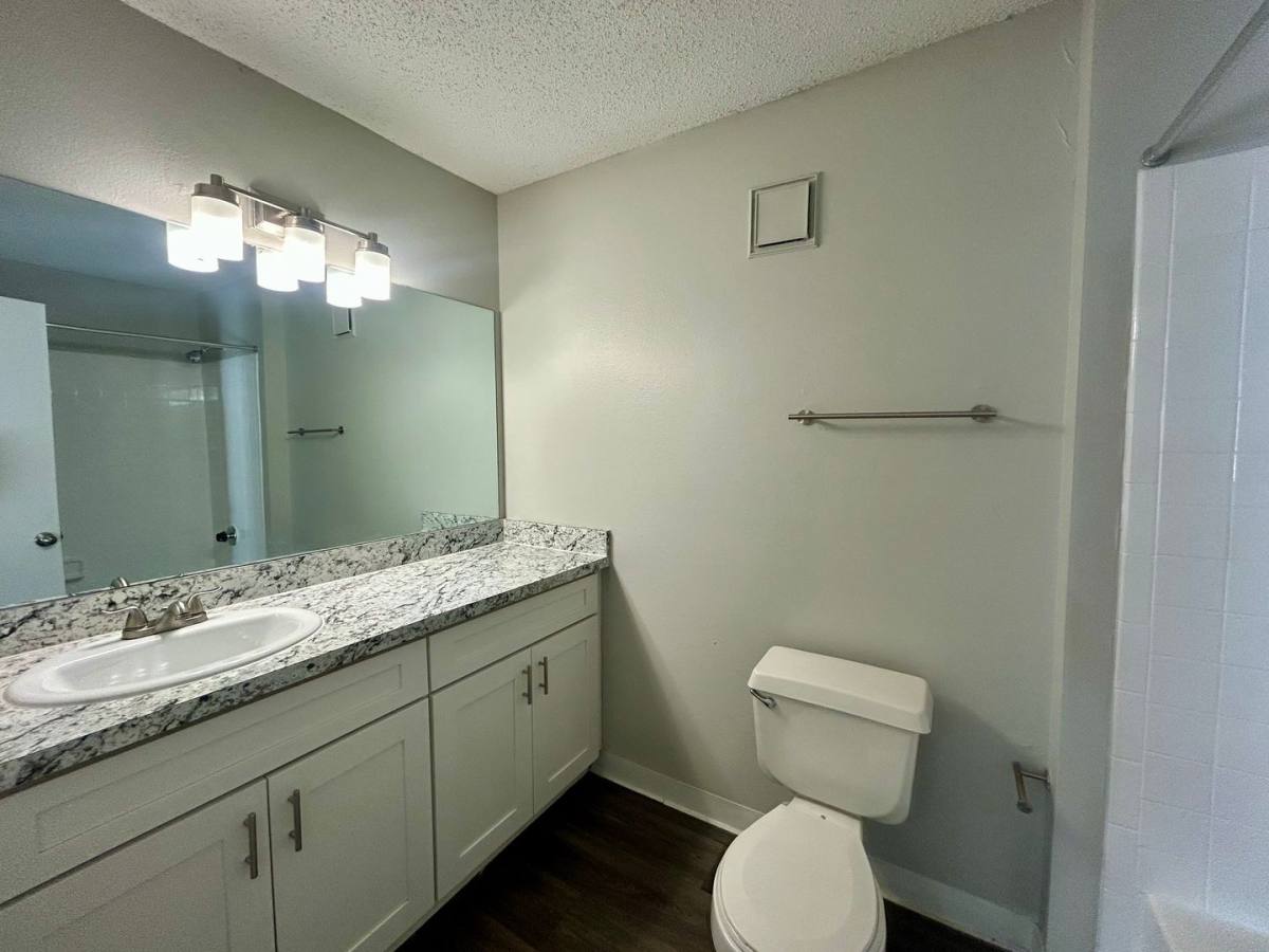 Apartment for rent at 5800 Auvers Blvd, Orlando, FL 32807