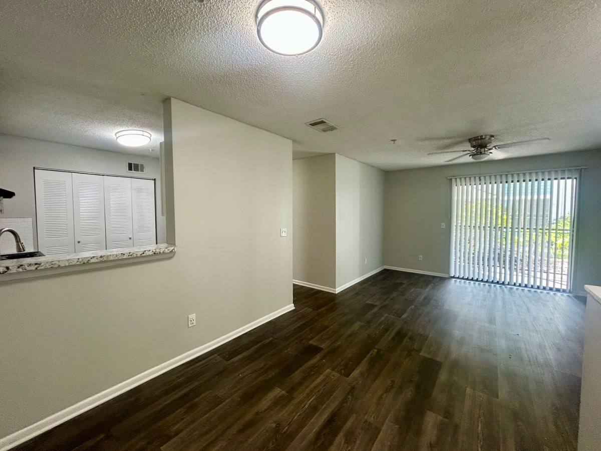 Apartment for rent at 5800 Auvers Blvd, Orlando, FL 32807